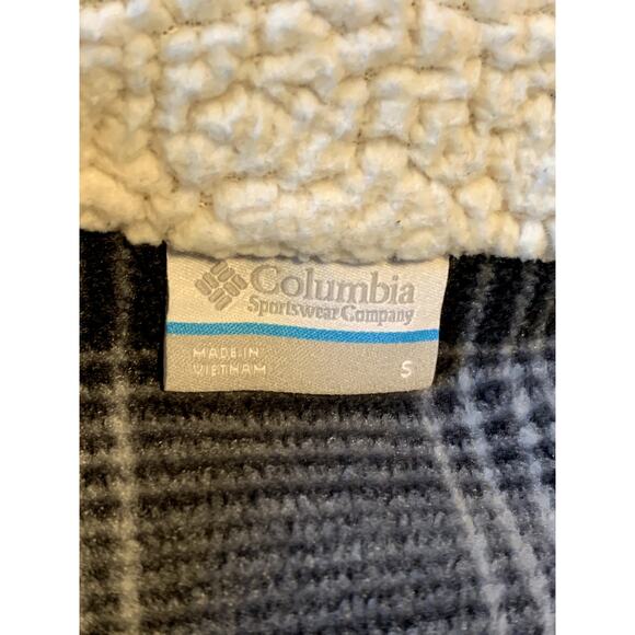 Columbia Women Vest Size Small Black Grey Plaid Puff and Fleece Hood Snap Front - Picture 7 of 8